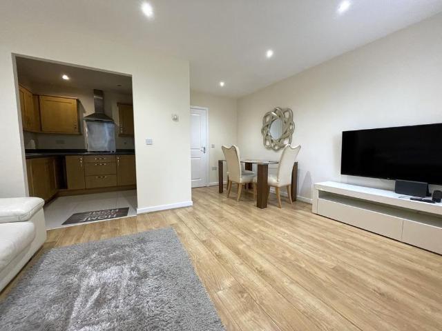 2 bedroom property to rent