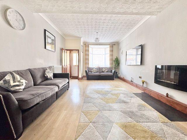 2 bedroom property to rent