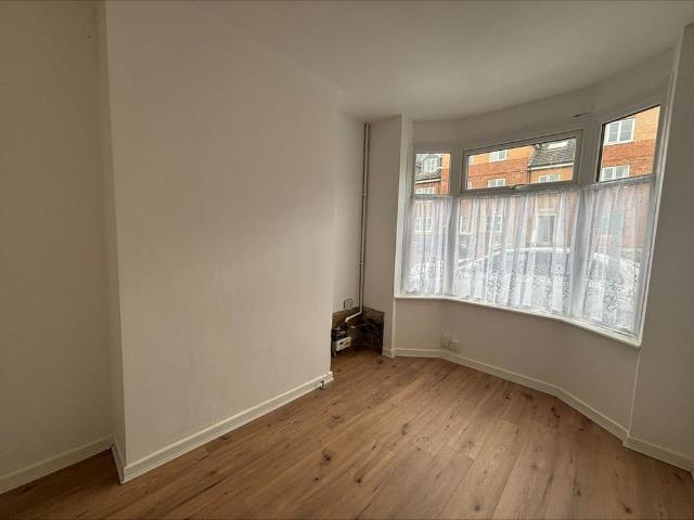 2 bedroom property to rent