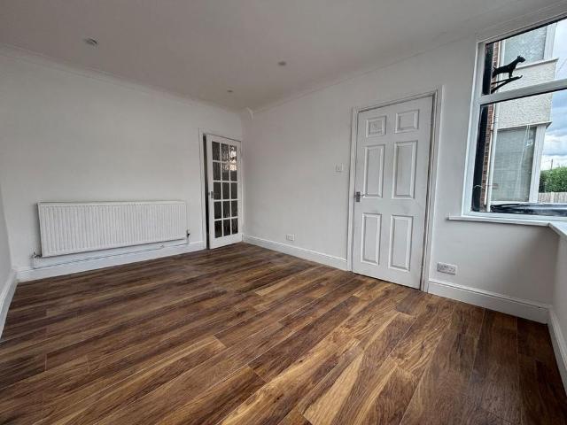 2 bedroom property to rent