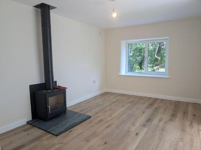 2 bedroom property to rent
