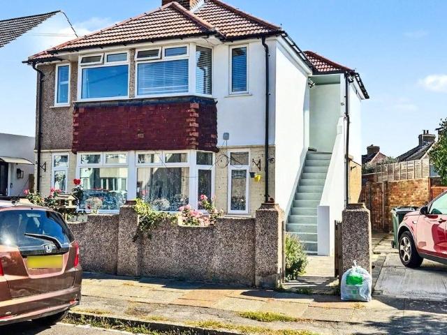 2 bedroom property to rent