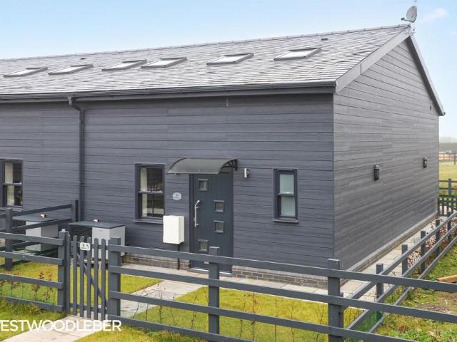 2 bedroom property to rent