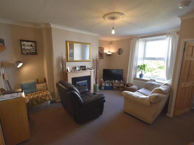 2 bedroom property to rent