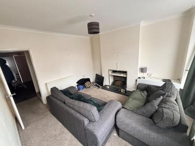 2 bedroom property to rent