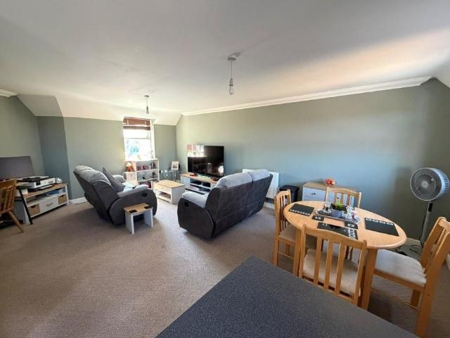 2 bedroom property to rent