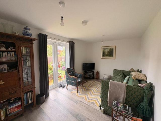 2 bedroom property to rent