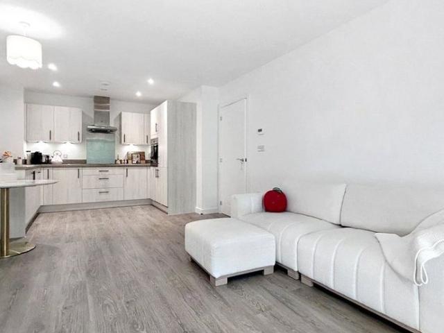2 bedroom property to rent