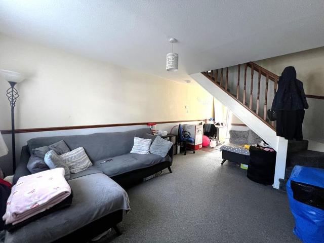 2 bedroom property to rent
