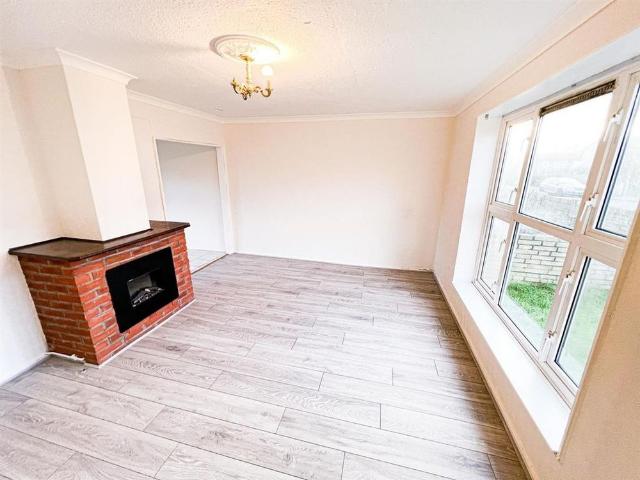 2 bedroom property to rent