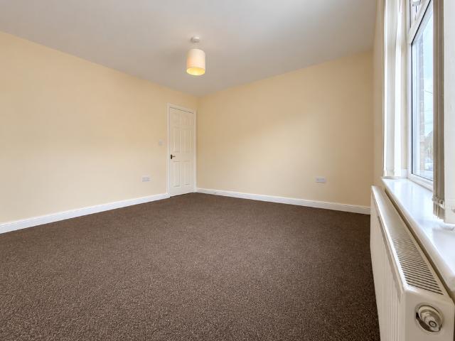 2 bedroom property to rent