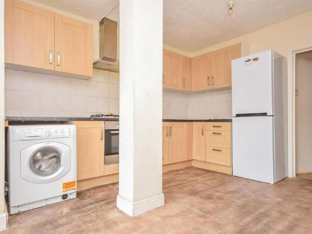 2 bedroom property to rent