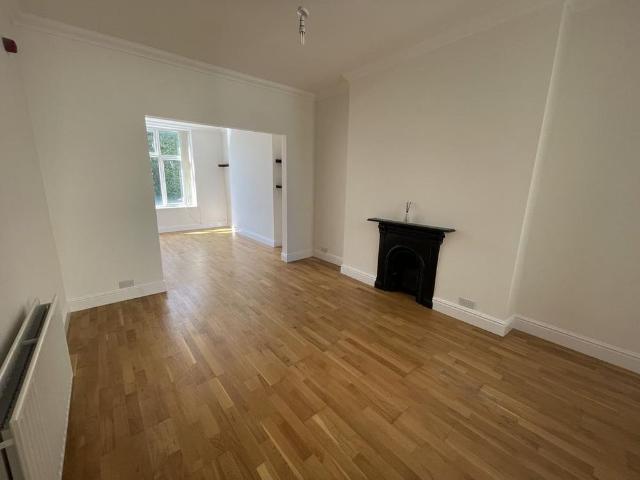 2 bedroom property to rent