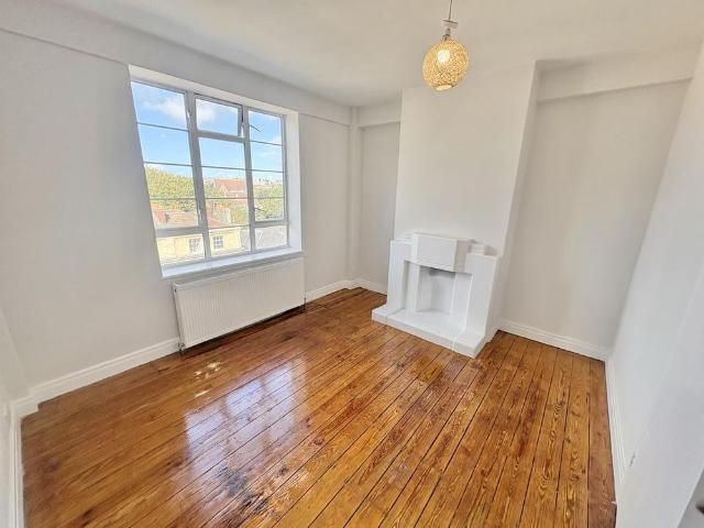 2 bedroom property to rent