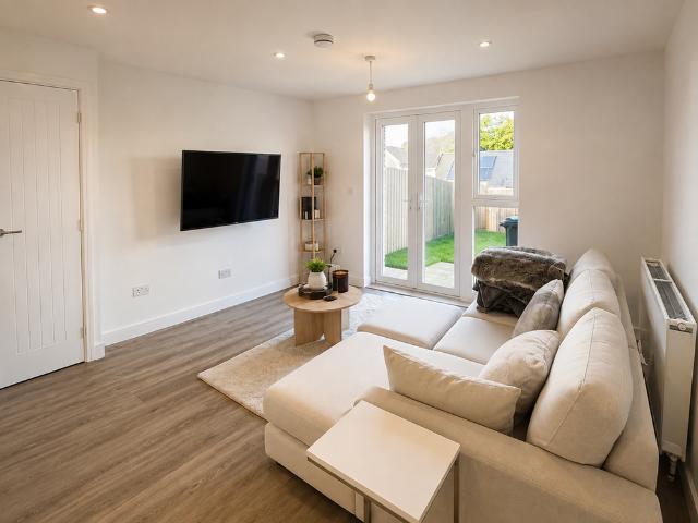 2 bedroom property to rent
