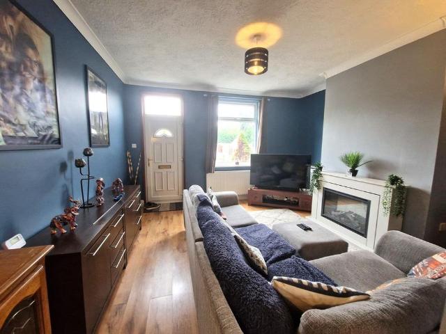 2 bedroom property to rent
