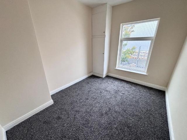 2 bedroom property to rent