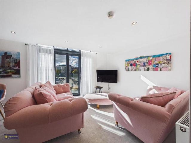 2 bedroom property to rent