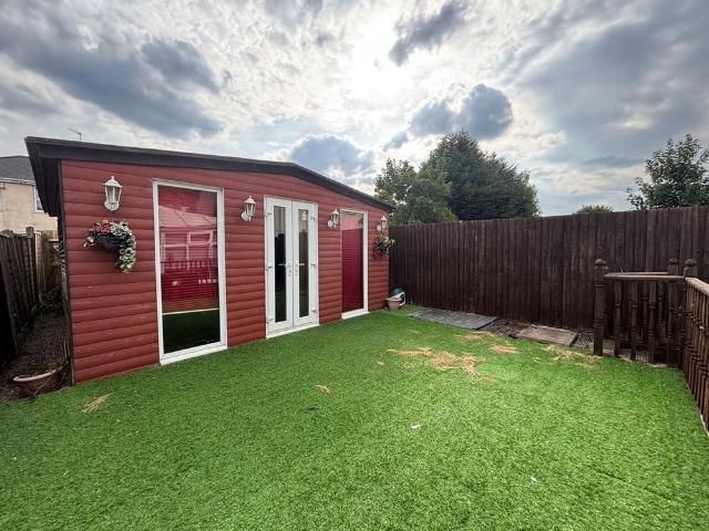 2 bedroom property to rent