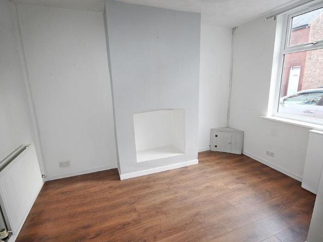 2 bedroom property to rent