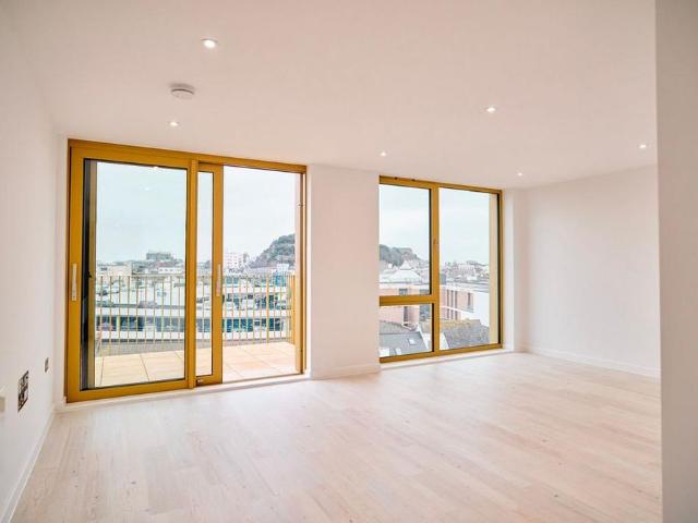2 bedroom property to rent