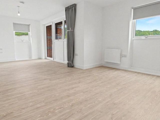 2 bedroom property to rent
