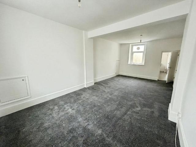 2 bedroom property to rent