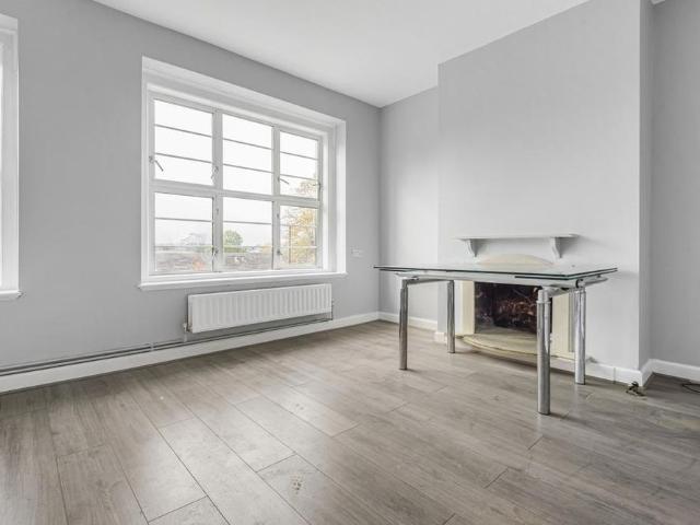 2 bedroom property to rent