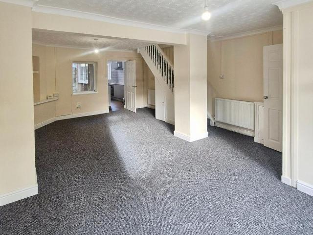 2 bedroom property to rent