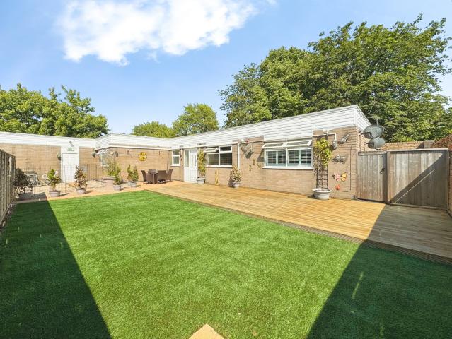 2 bedroom property to rent