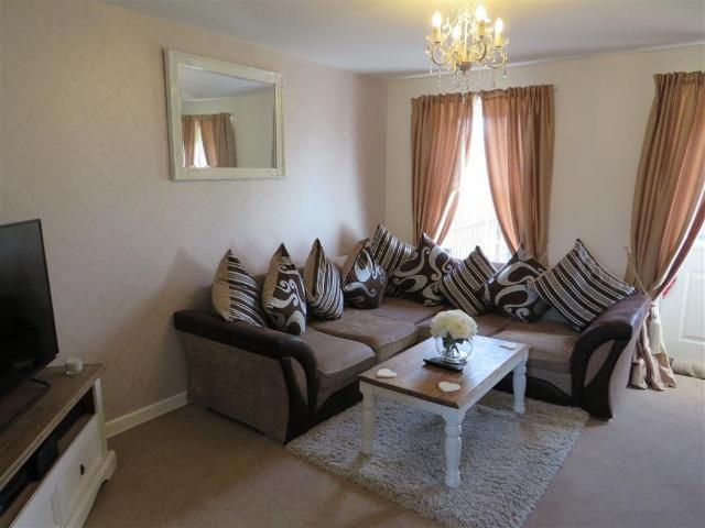 2 bedroom property to rent