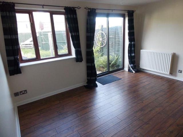 2 bedroom property to rent