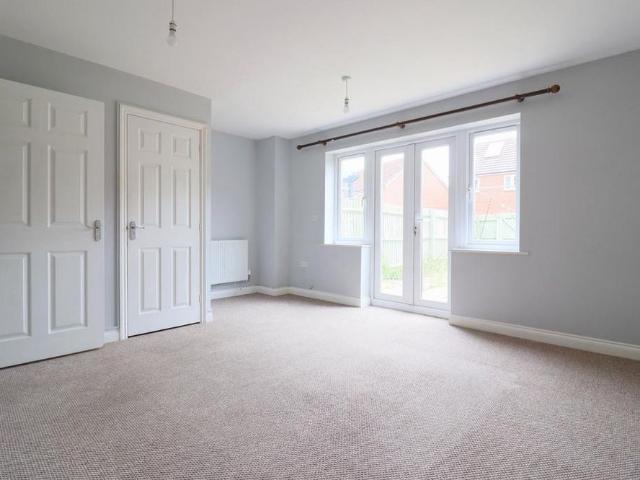 2 bedroom property to rent