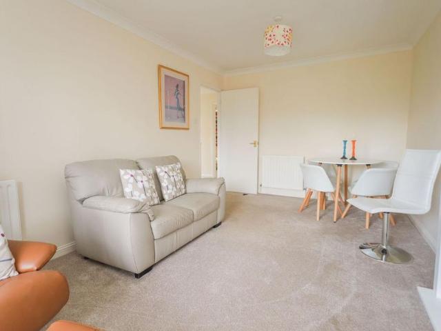 2 bedroom property to rent