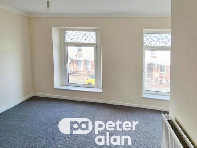 2 bedroom property to rent