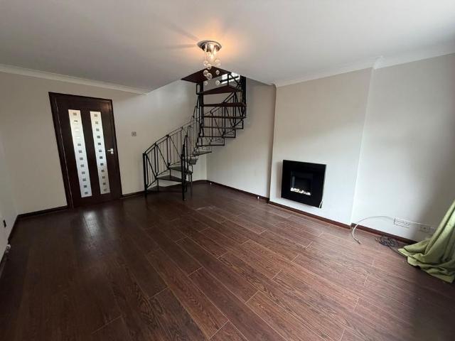 2 bedroom property to rent