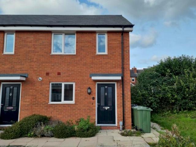 2 Bedroom Property To Rent In Bottles Farm Close, Ripley, DE5