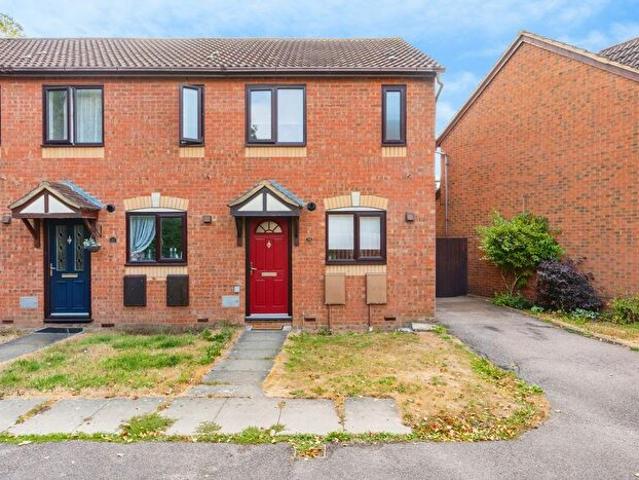 2 Bedroom Property To Rent In Braford Gardens, Shenley Brook End, Milton Keynes, MK5