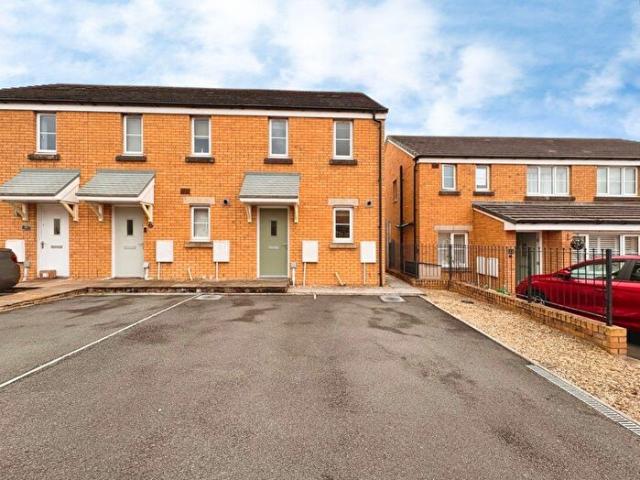 2 Bedroom Property To Rent In Clos Y Coed Castan, Coity, Bridgend, CF35