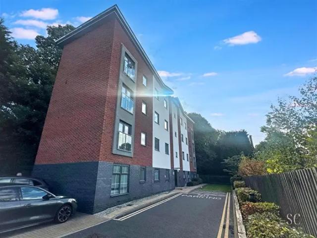 2 Bedroom Property To Rent In Lichfield Road, Sutton Coldfield, B74