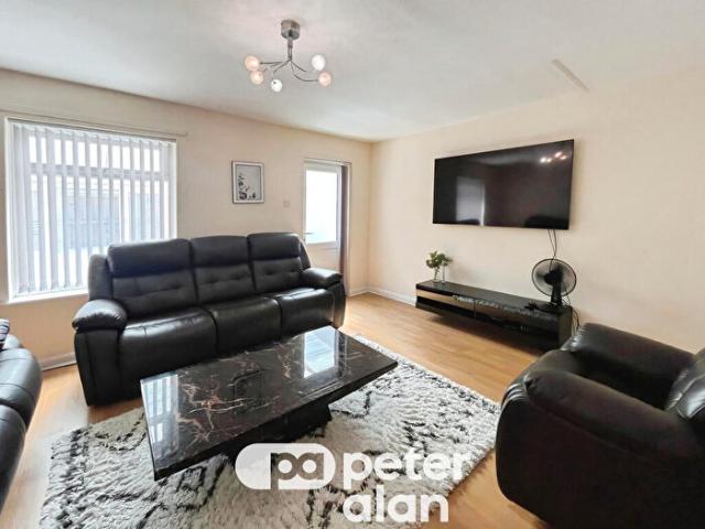 2 Bedroom Property To Rent In Llys Gwyn, Pen y Bont, CF31