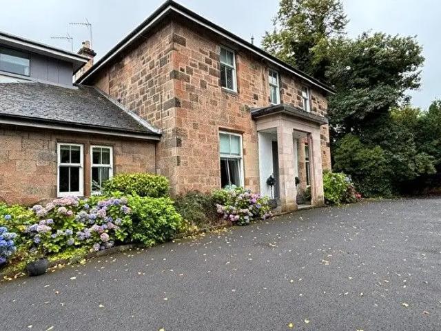 2 Bedroom Property To Rent In Mansionhouse Road, Glasgow, G41