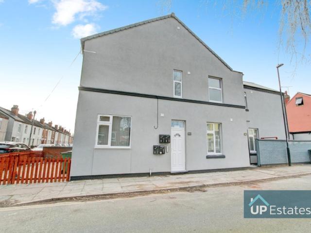 2 bedroom property to rent on Leicester Causeway, Coventry