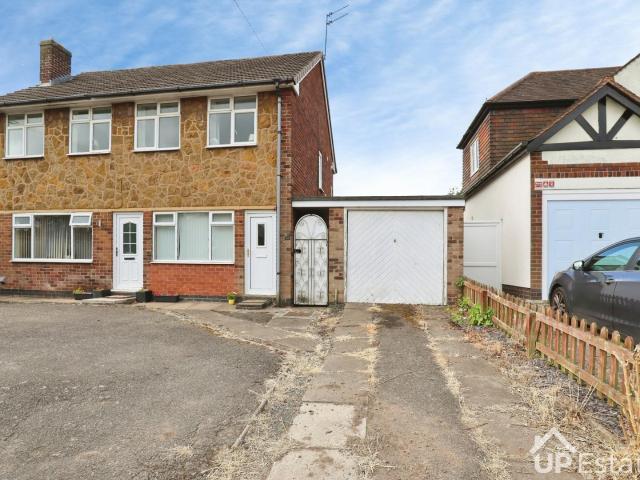 2 bedroom property to rent on Michaelmas Road, Coventry