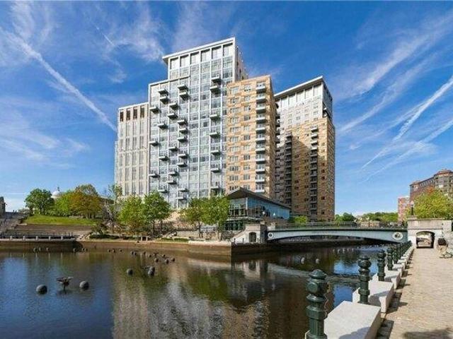 2 bedroom, Providence RI 02903 104808429