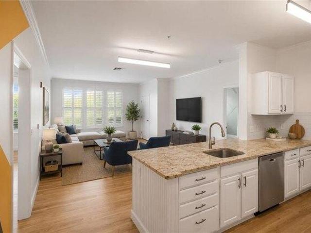 2 bedroom, Providence RI 02903 104869666