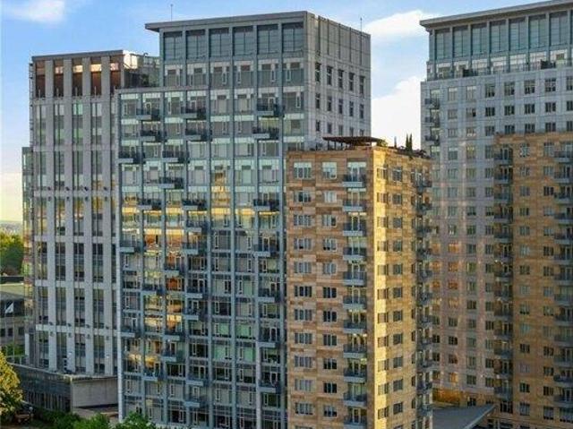 2 bedroom, Providence RI 02903 105533249