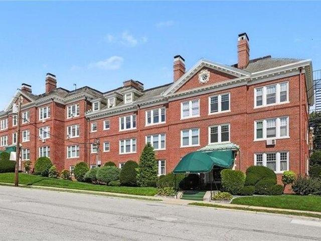 2 bedroom, Providence RI 02906 105424493
