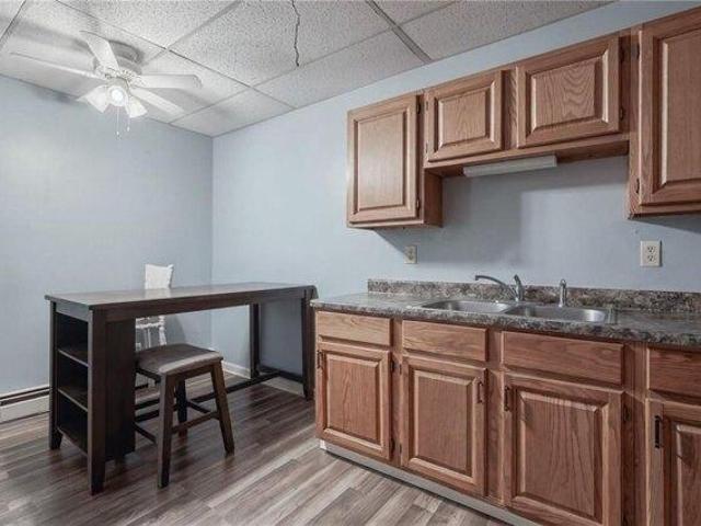 2 bedroom, Providence RI 02909 105478550