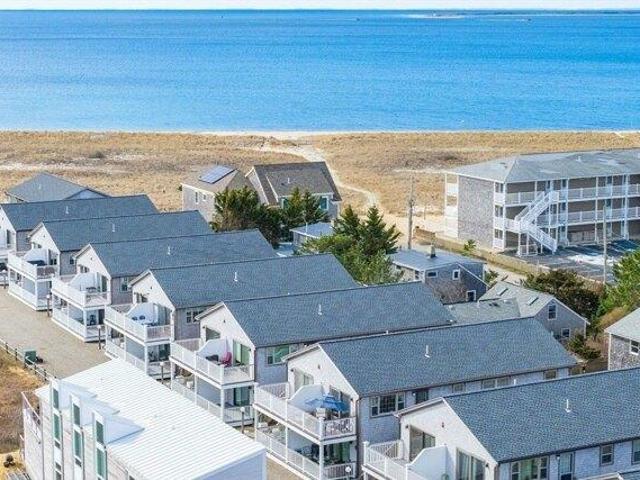 2 bedroom, Provincetown MA 02657 104835241